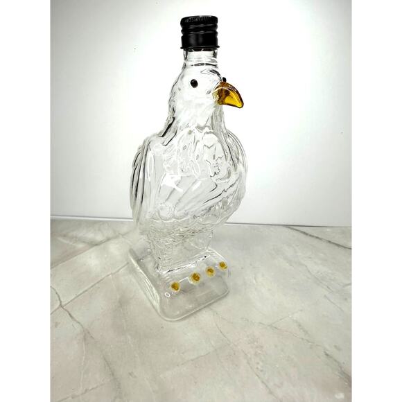 Exquisite Eagle Shaped Whiskey Decanter EMPTY Black Screw On Top - Picture 1 of 6